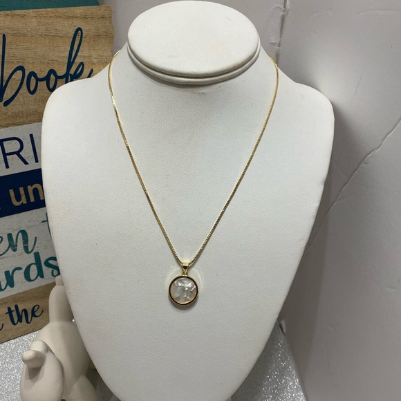 MAAN STATEMENT NECKLACE - Picture 5 of 12